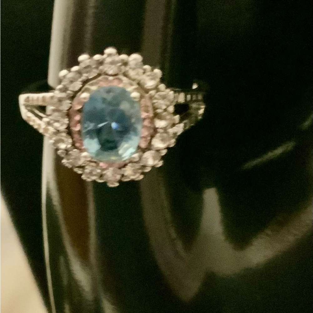 Elegant Blue and Silver Women's Ring